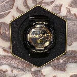 CASIO G-SHOCK GOLD & BLACK